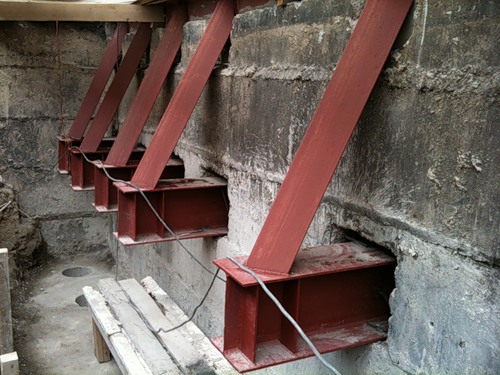 underpinning